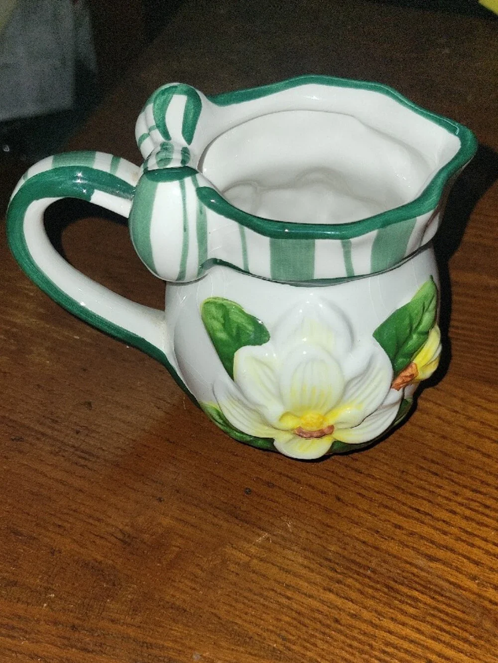 Young Exclusive small ceramic